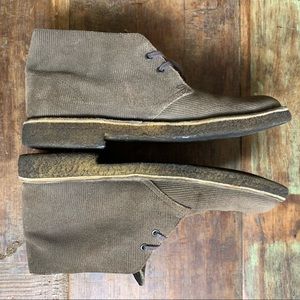 Clark’s Chukka corduroy boots